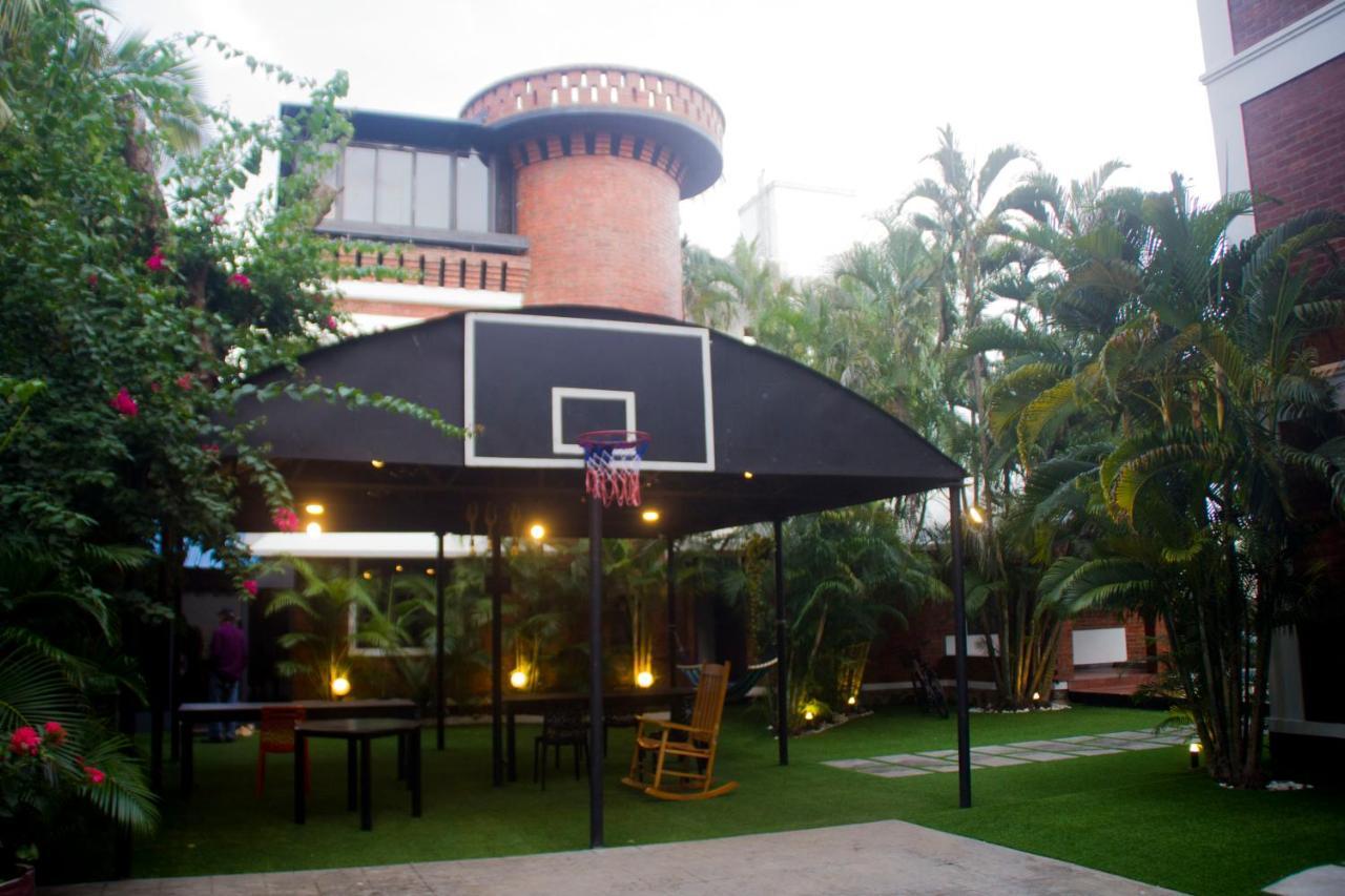 Brick Castle Chennai Exterior foto