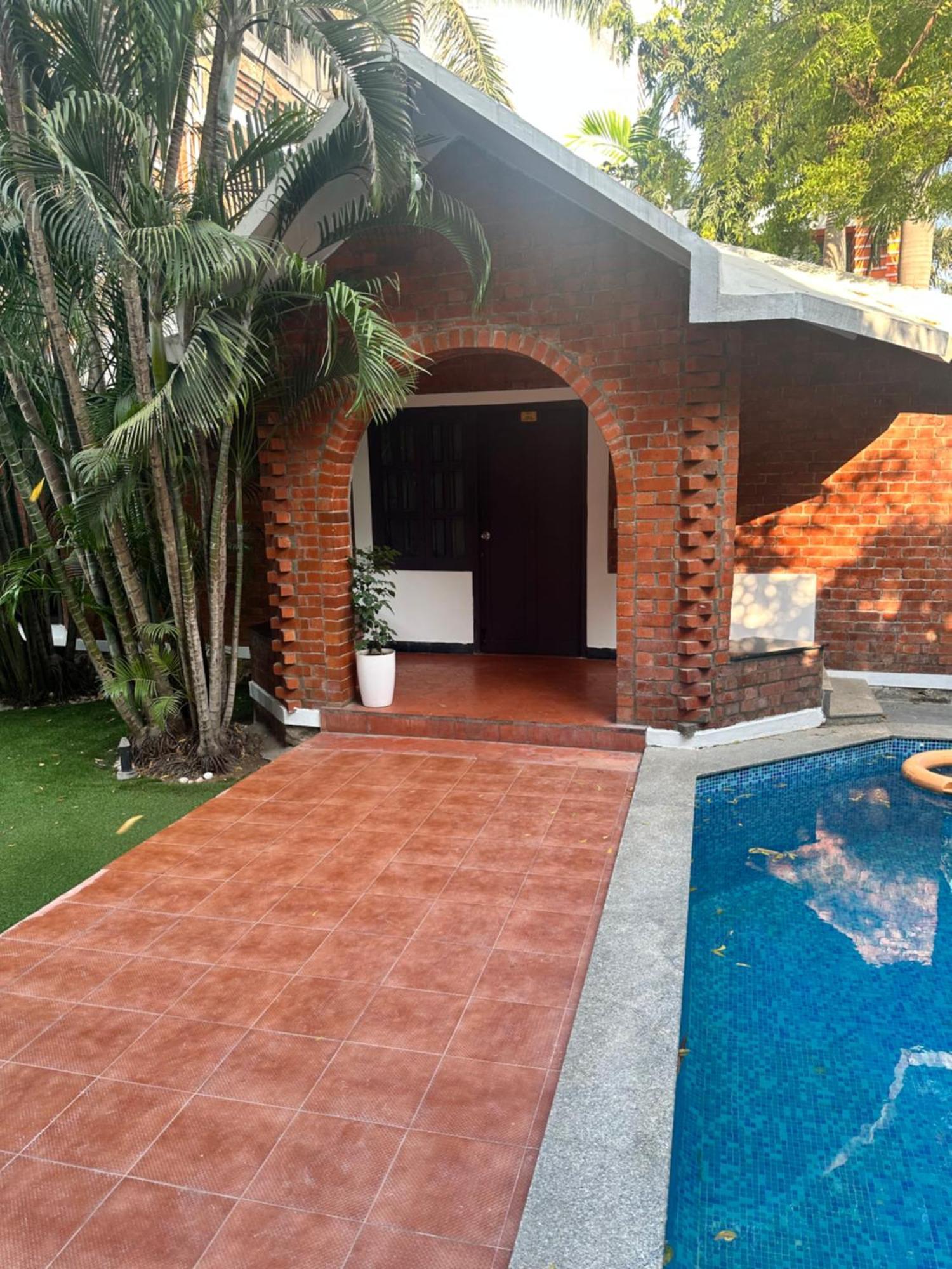 Brick Castle Chennai Exterior foto